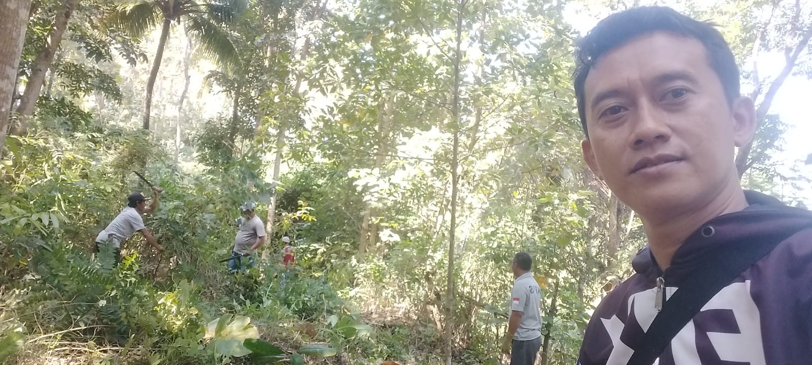 BUKA AKSES JALAN PERTANIAN DAN WISATA BLOK PASIR POGOR